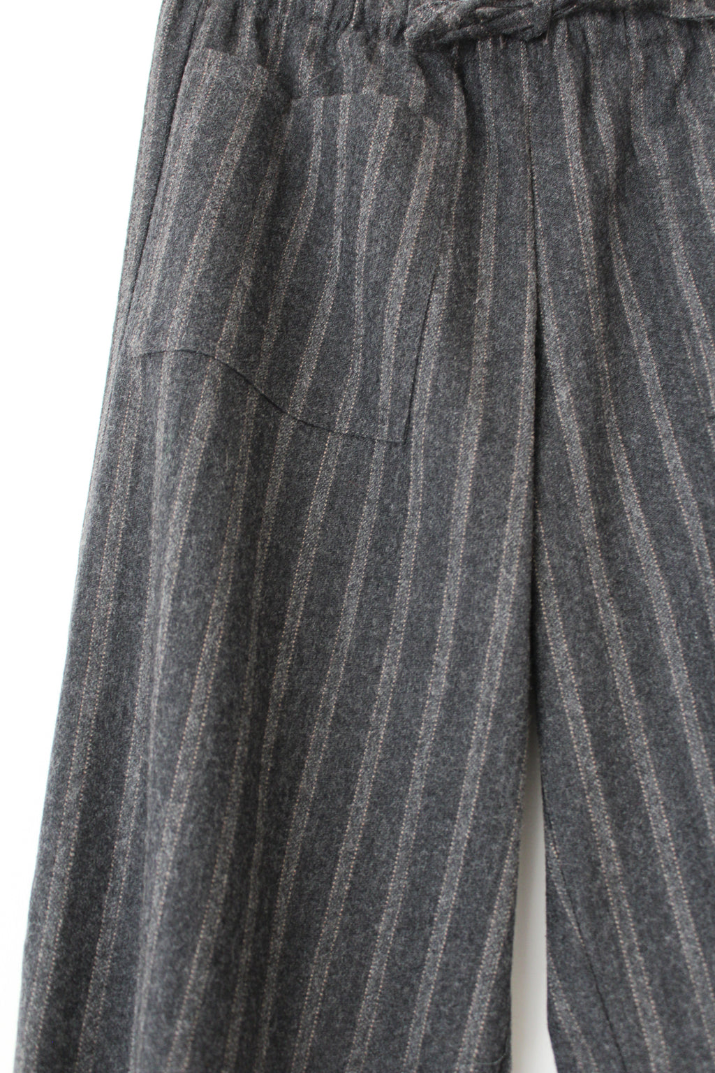 Pantalón balloon gris