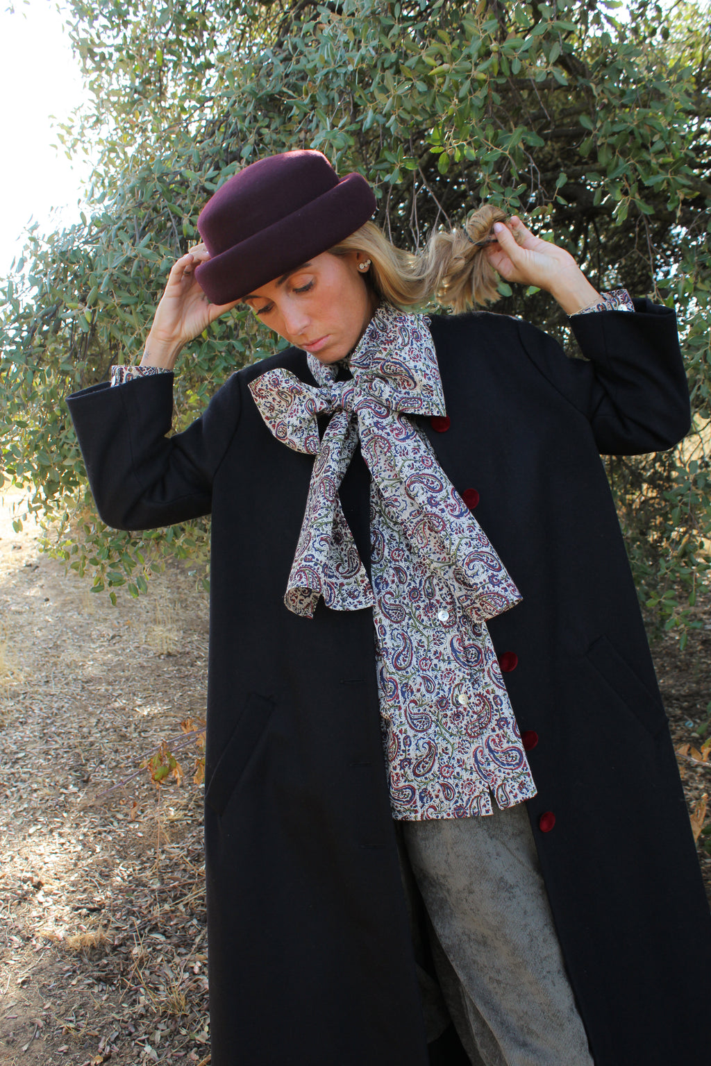 Abrigo de lana negro