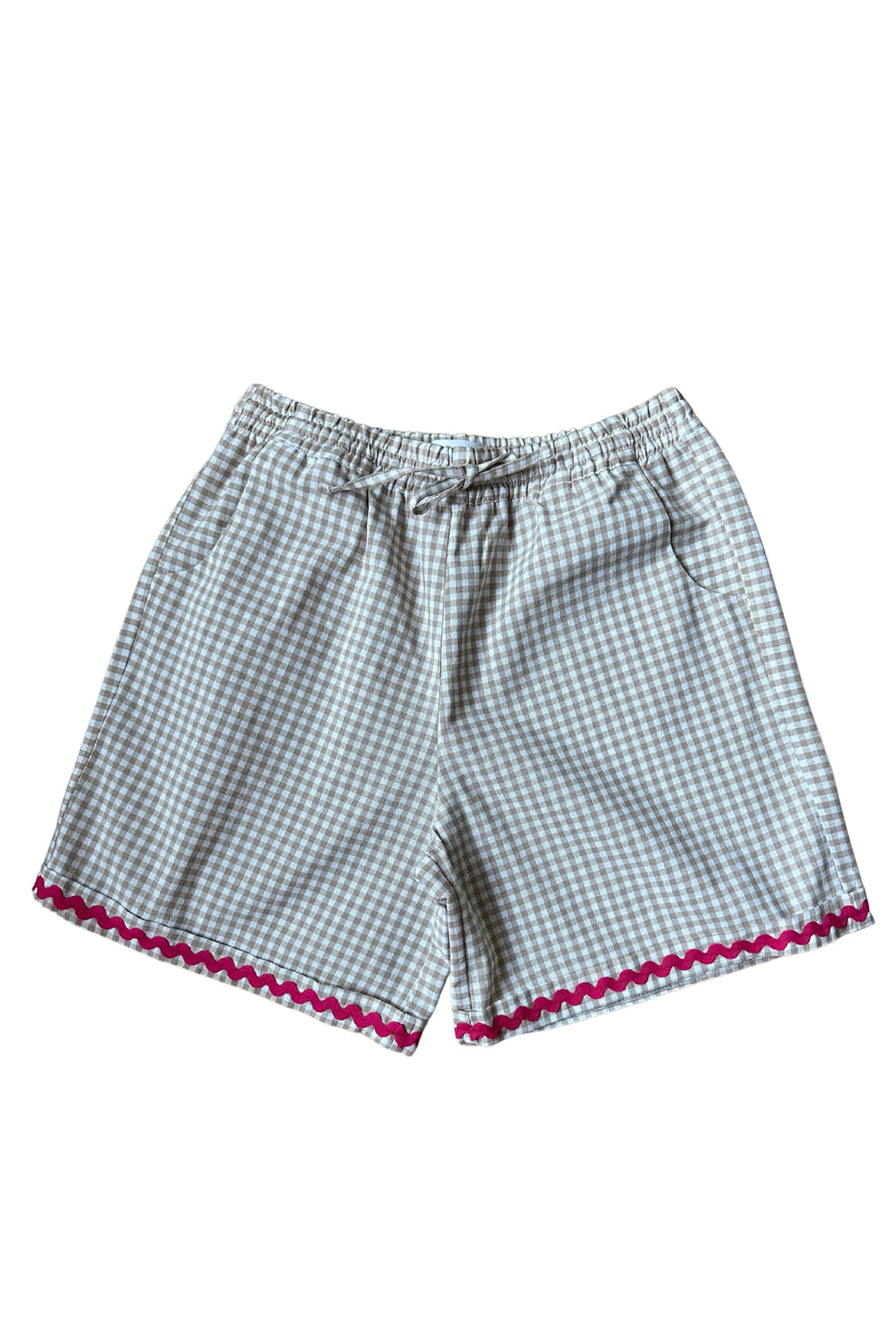 Beige gingham Bermuda shorts