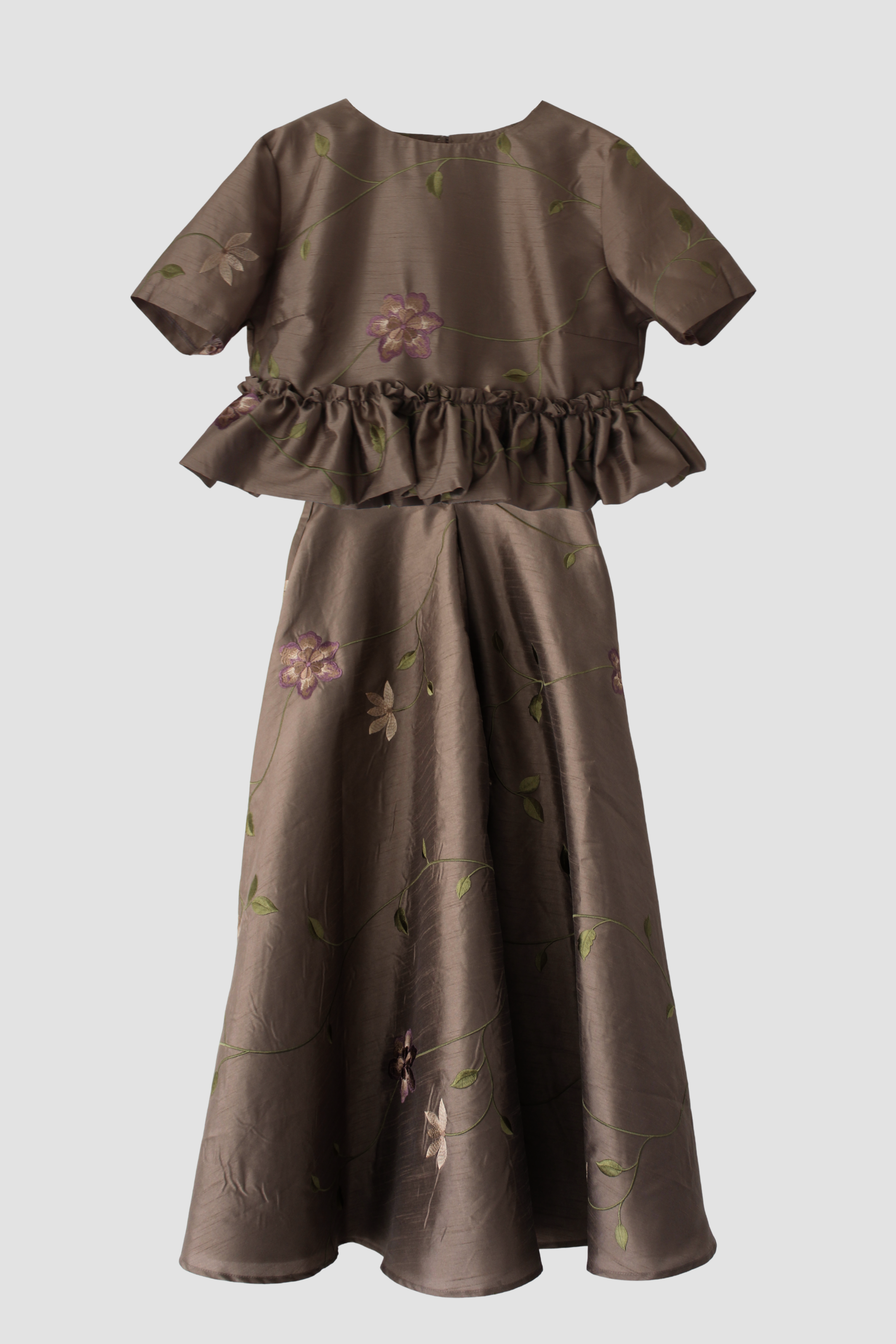 Conjunto cuerpo y falda flores