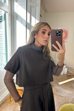 Cargar imagen en el visor de la galería, Top tul gris