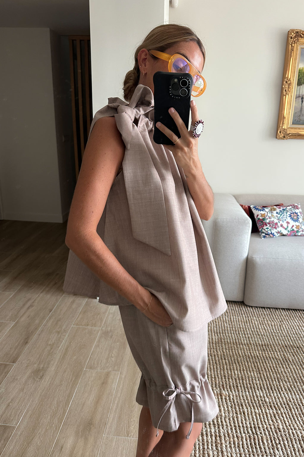 Ruffle rose top