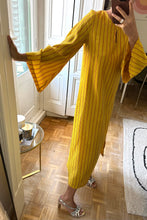 Cargar imagen en el visor de la galería, Vestido Gota yellow