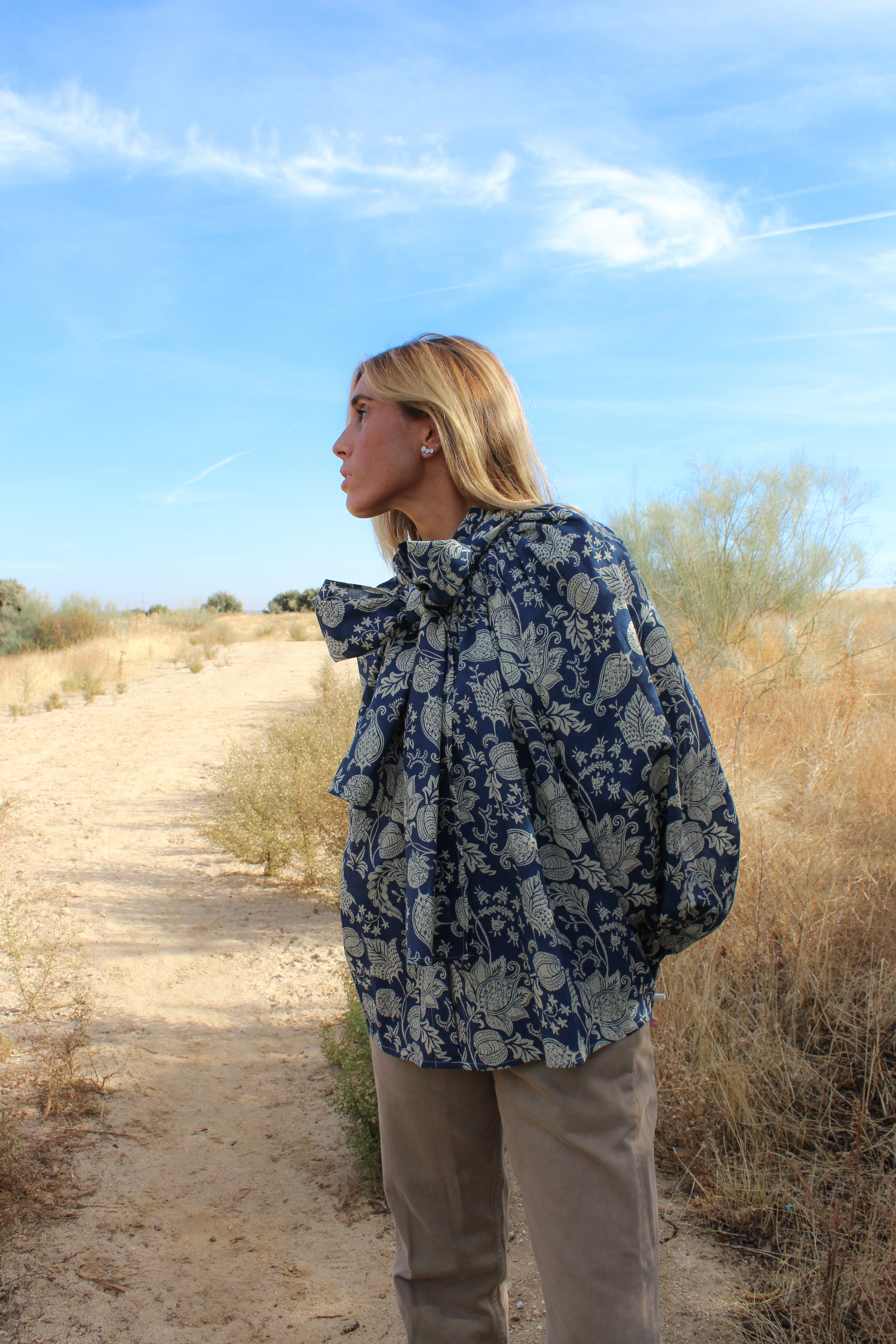 Camisa balloon batik flowers