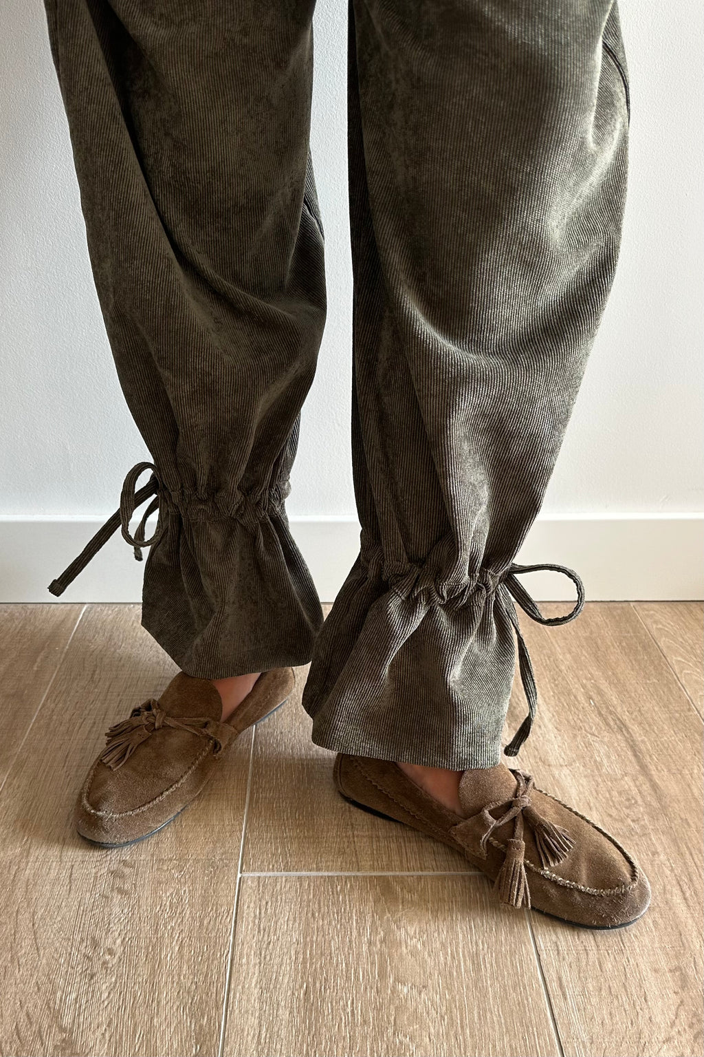Pantalón balloon caqui